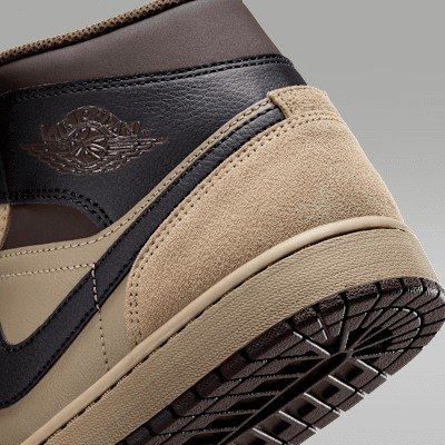Air Jordan 1 Mid