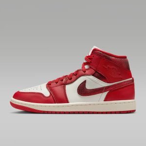Air Jordan 1 Mid SE