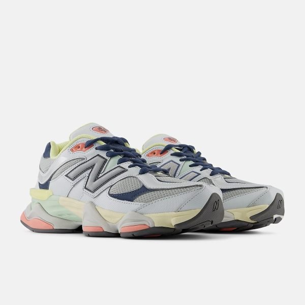 New Balance 9060 BW